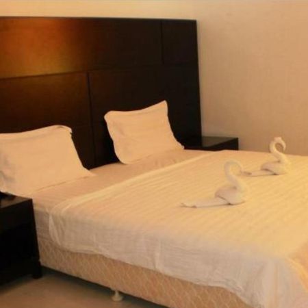 Asia Novo Boutique Hotel - Kalibo Esterno foto